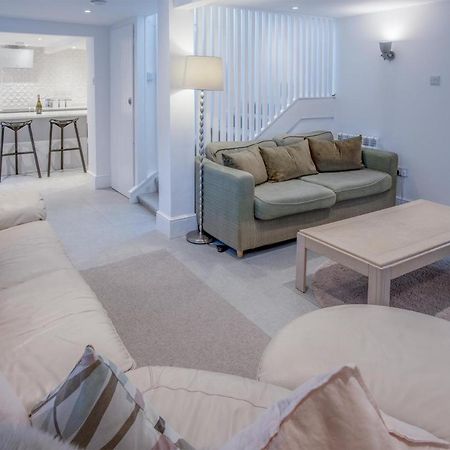 Caleb'S Cottage - 4 Bedroom Cottage - Solva Bagian luar foto