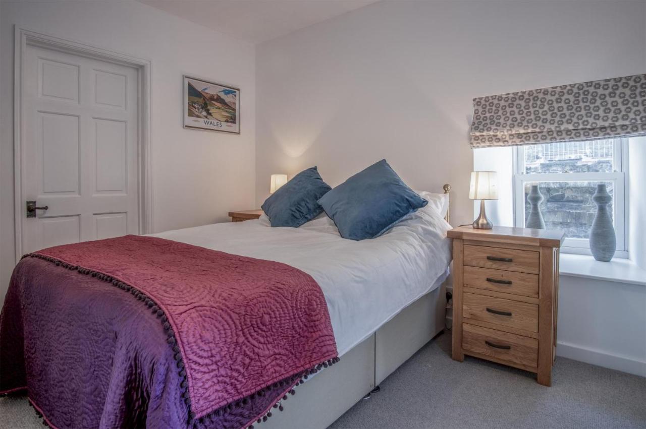Caleb'S Cottage - 4 Bedroom Cottage - Solva Bagian luar foto