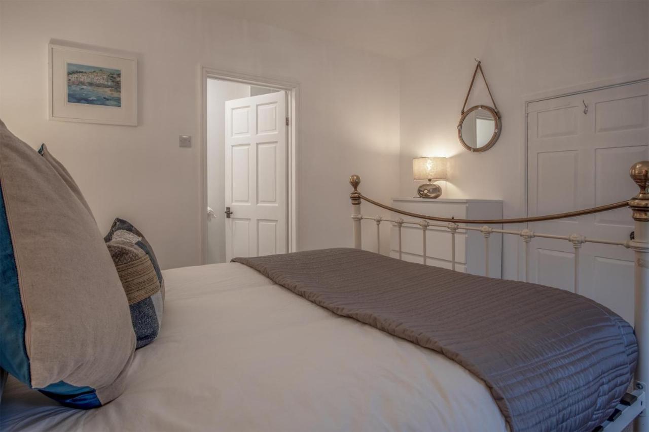 Caleb'S Cottage - 4 Bedroom Cottage - Solva Bagian luar foto