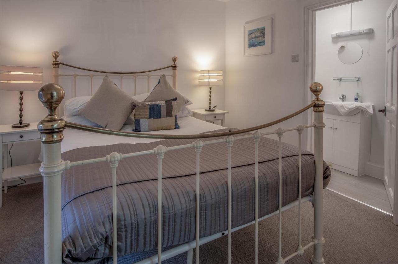 Caleb'S Cottage - 4 Bedroom Cottage - Solva Bagian luar foto