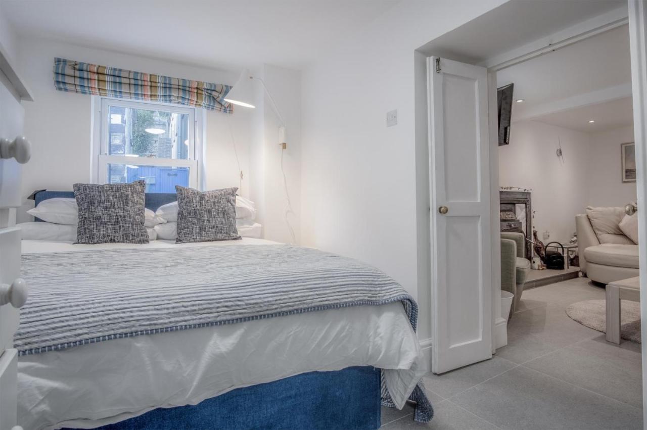 Caleb'S Cottage - 4 Bedroom Cottage - Solva Bagian luar foto