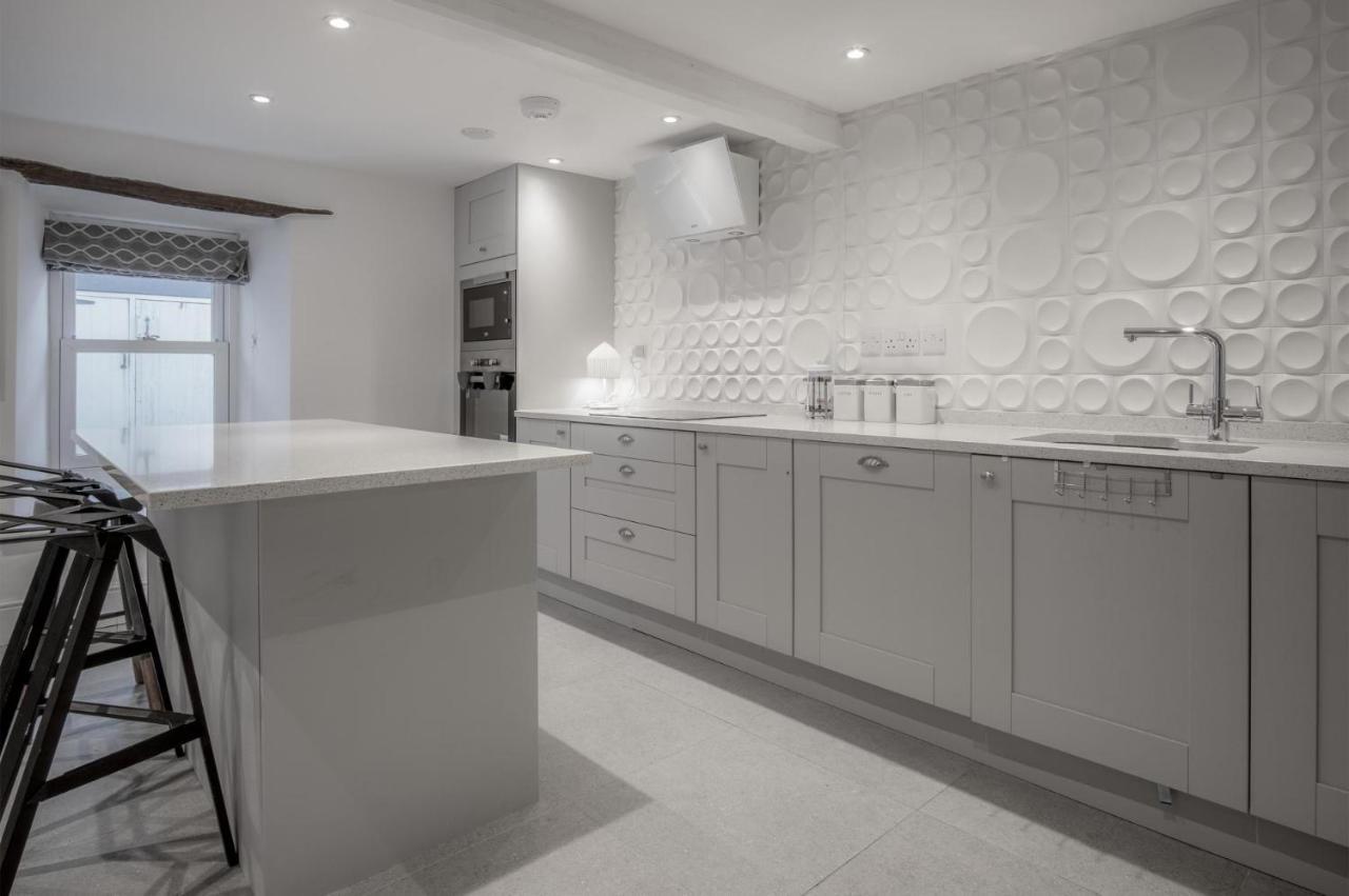 Caleb'S Cottage - 4 Bedroom Cottage - Solva Bagian luar foto