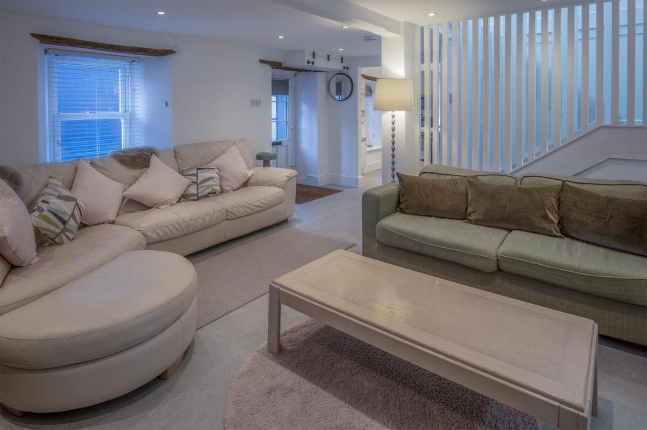 Caleb'S Cottage - 4 Bedroom Cottage - Solva Bagian luar foto